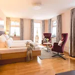 & Restaurant Belchenblick Hotel Münstertal