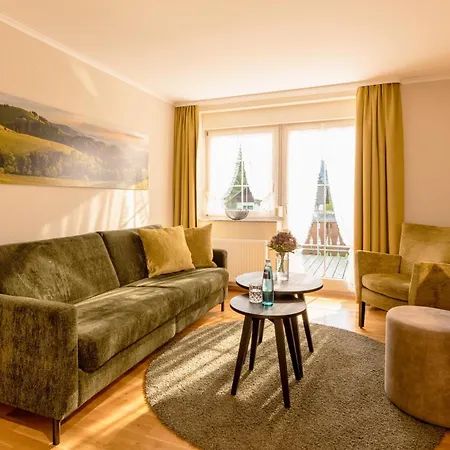 & Restaurant Belchenblick Münstertal