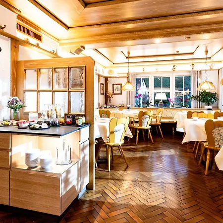 Hotel & Restaurant Belchenblick *