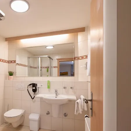 & Restaurant Belchenblick 호텔