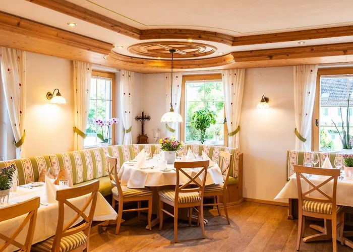 & Restaurant Belchenblick Münstertal