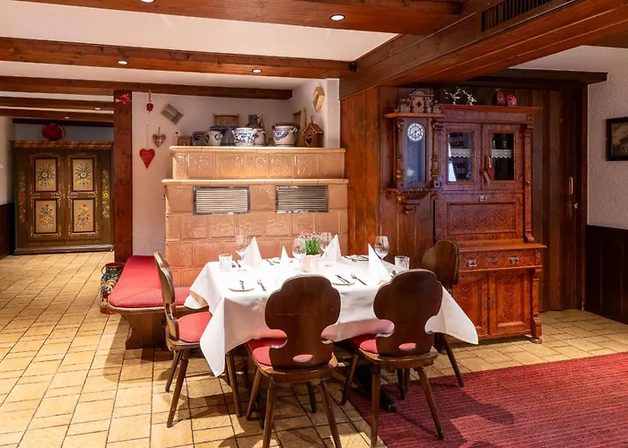 & Restaurant Belchenblick Münstertal